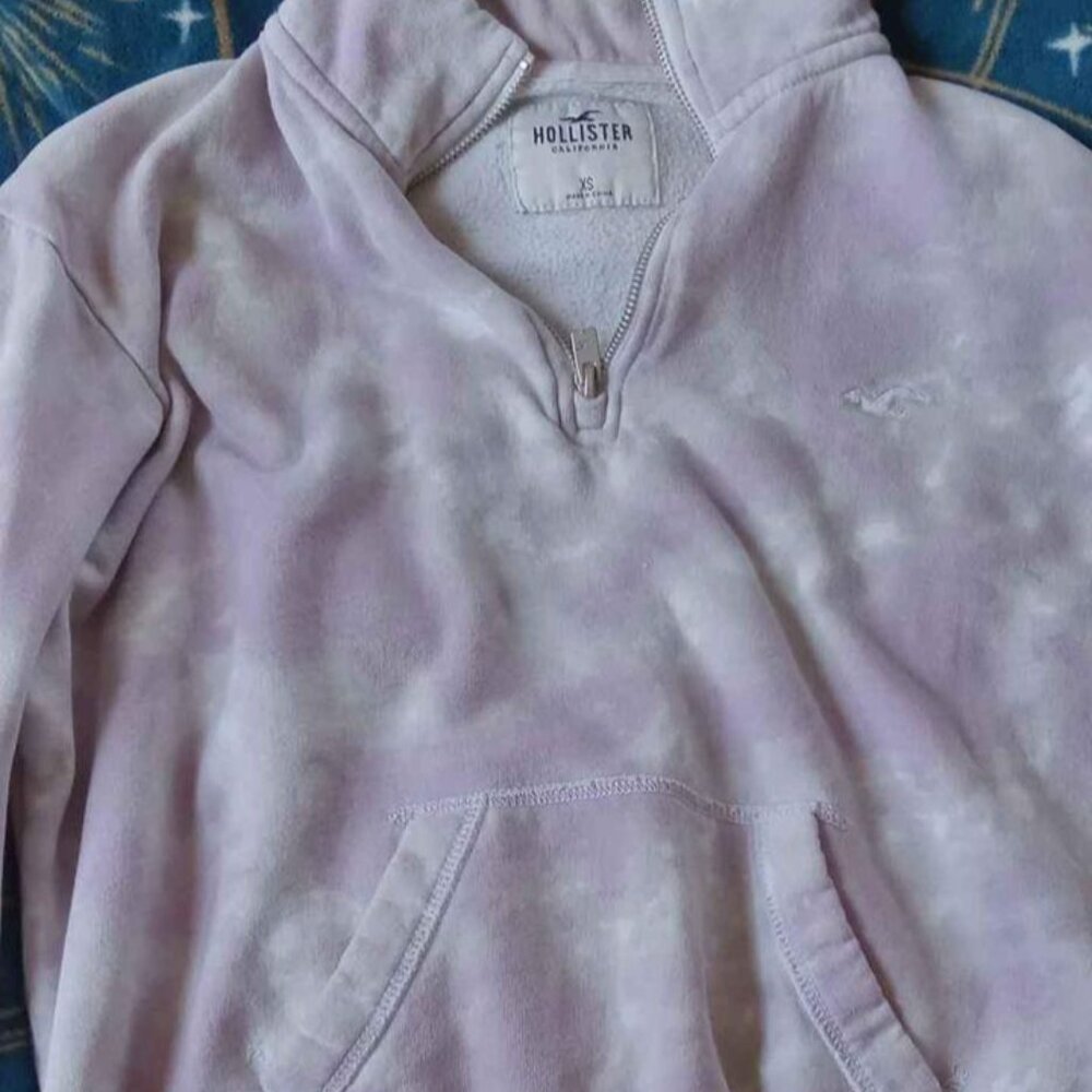 Hollister Sweatshirt